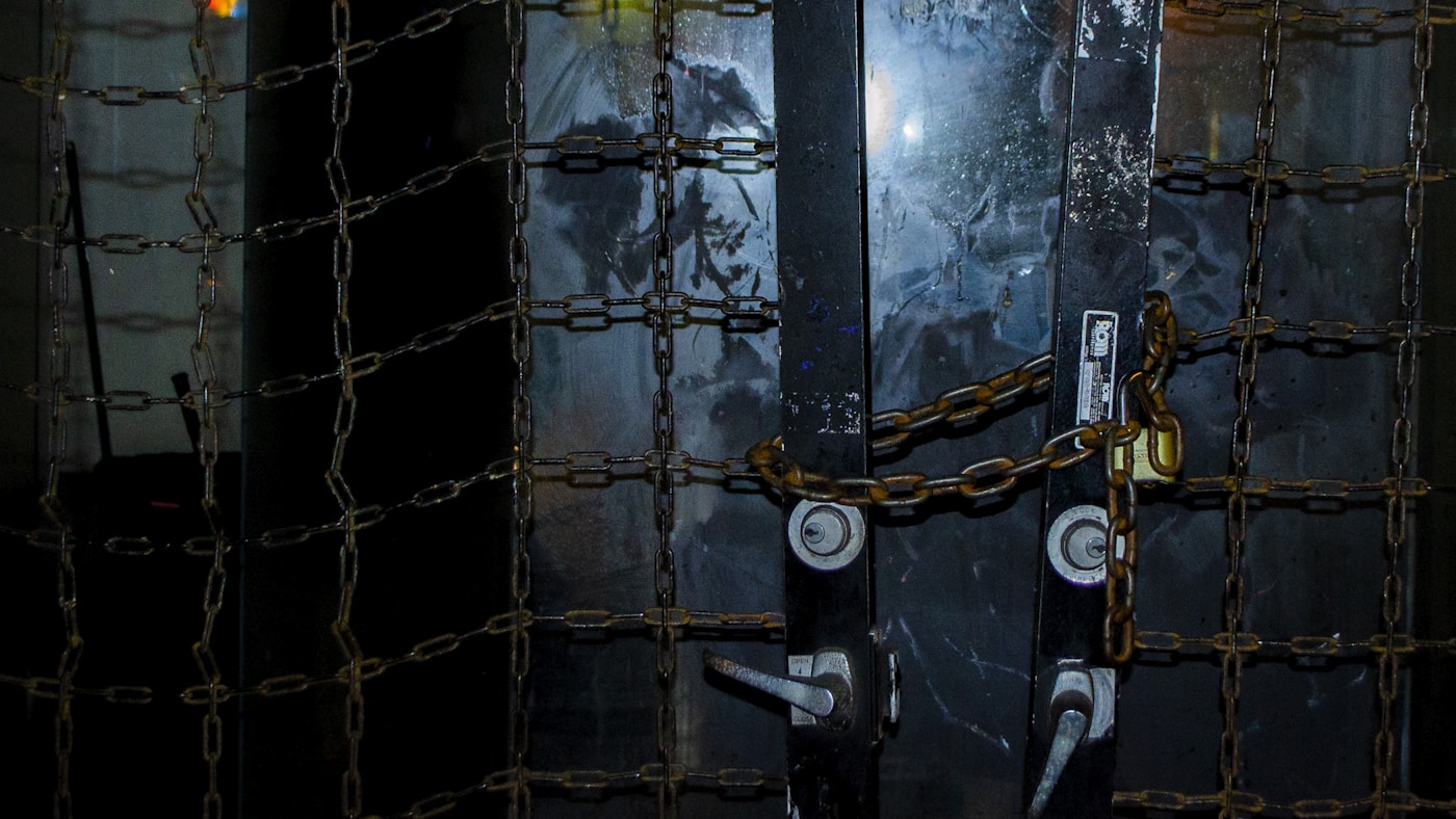 SecurityContexts: runAsUser, fsGroup, Capabilities